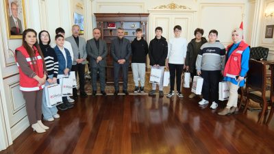 Yozgat Valisi Mehmet Ali Özkan, “Kahramanlarımızın Emanetleri Kariyer Yolunda” projesi