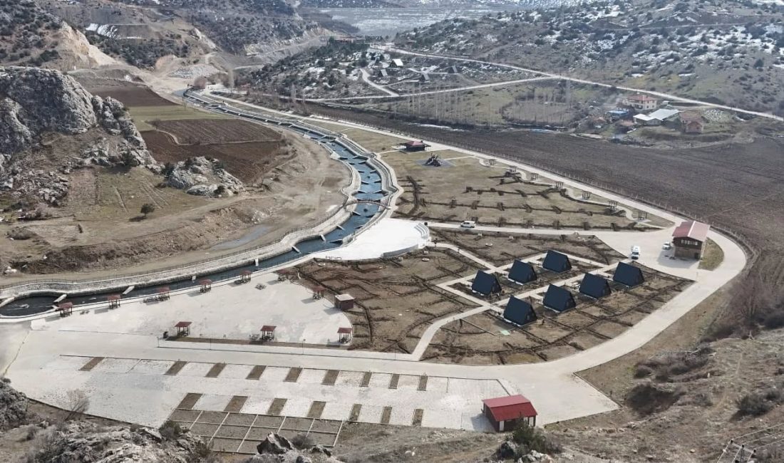 Çekerek Belediye Başkanı Av. Üzeyir İnce, ilçedeki rafting parkurunda peyzaj