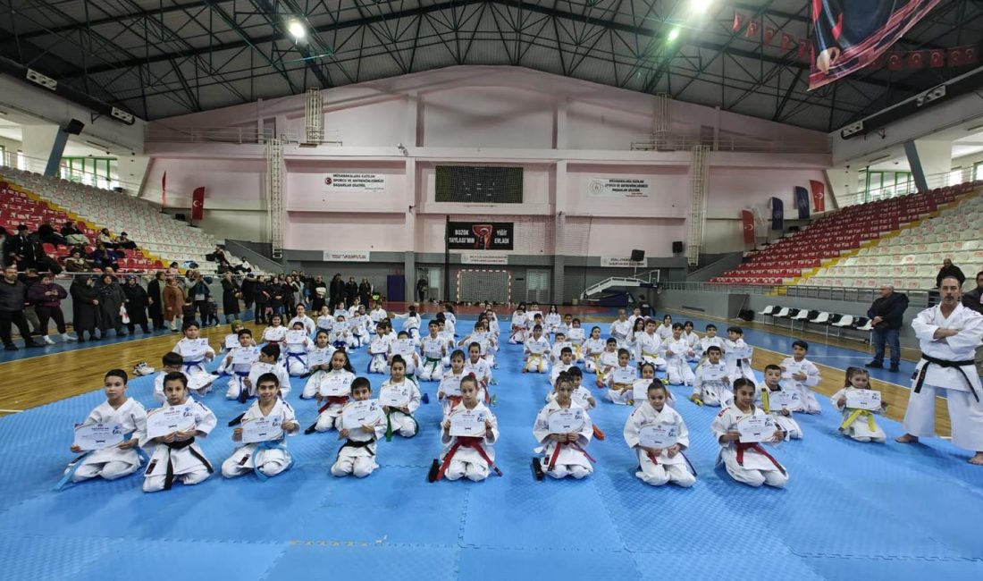 Yozgat Gençlik ve Spor İl Müdürü Şahin Hopur, 91 sporcunun