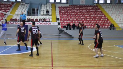 Yozgat Gençlik ve Spor İl Müdürlüğü tarafından Rıza Kayaalp Kapalı