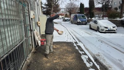 Yozgat'ta okul servisi sektöründe faaliyet gösteren Adnan Tur’un sahibi Adnan