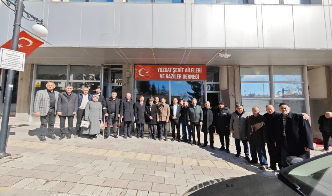 AK Parti Yozgat İl Başkanı Av. Hasan Kandemir, beraberinde İl