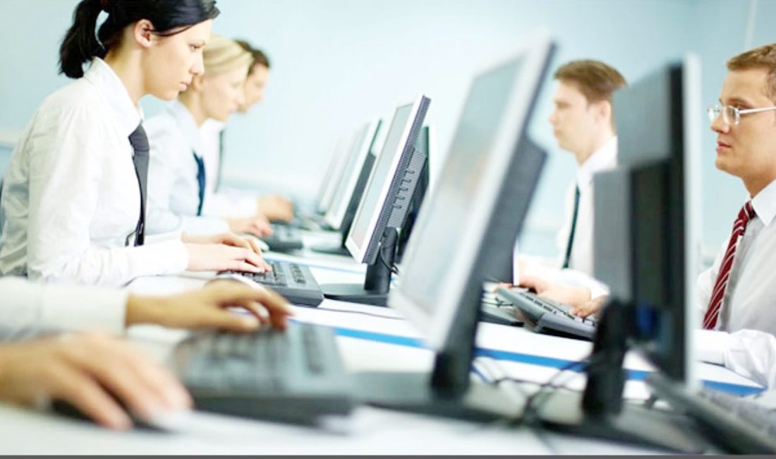 Ticaret Bakanı Ömer Bolat, merkez, taşra ve döner sermaye teşkilatlarında