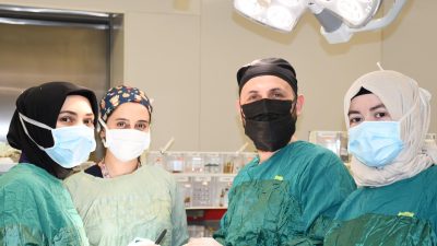 Yozgat Şehir Hastanesinde ameliyatlarda kullanılan sinir uyarı cihazı (sinir stimülatörü)