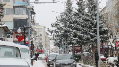 Havalar tersine dönüyor. Mart sürprizini yapacak, bahar günleri ülkeyi ter