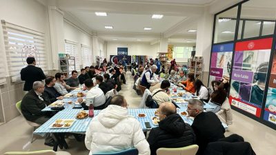Bozok Üniversitesi Genç Ofis’te, “Kampüsümde İftar” programı kapsamında gönüllü gençler