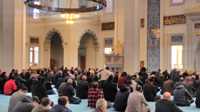 Diyanet İşleri Başkanlığı koordinesinde Ramazan ayına özel olarak düzenlenen "Kardeş