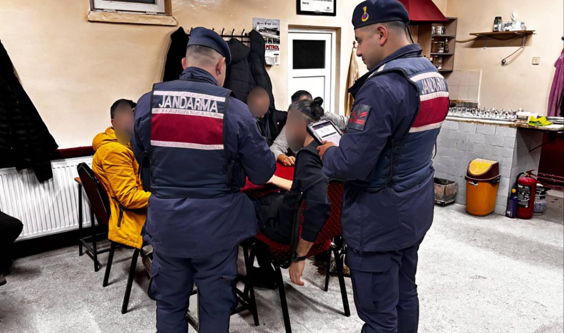 Yozgat İl Jandarma Komutanlığı ekipleri, il genelinde huzur ve güvenliği