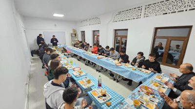 Yozgat İl Müftülüğü’ne bağlı Bozok Üniversitesi Diyanet Gençlik Merkezi'nde iftar