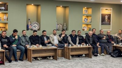 Sorgun Belediye Başkanı M. Erkut Ekinci, belediye meclis üyeleri ve