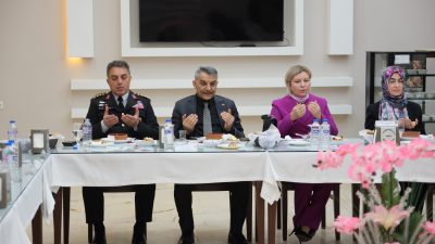 Yozgat Valisi Mehmet Ali Özkan ve eşi Arzu Özkan, İl