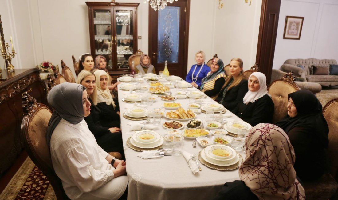 Yozgat Valisi Mehmet Ali Özkan’ın eşi Arzu Özkan, 8 Mart