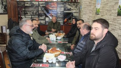 Yozgat’ta bir dönem yaptığı belediye başkanlığı öncesinde ve devamında sosyal
