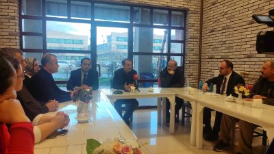 Muş Alparslan Üniversitesi yerleşkesinde düzenlenen ve geleneksel hale gelen “Çay