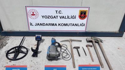 Yozgat İl Jandarma Komutanlığı ekipleri, Sorgun ilçesinde kaçak kazı yaptıkları