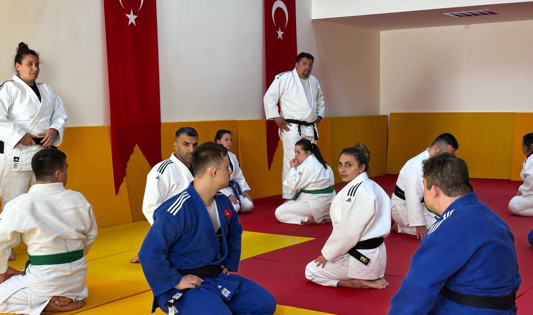 Özel Sporcular Judo Milli Takımı, Avrupa Şampiyonası hazırlıkları kapsamında hazırlık