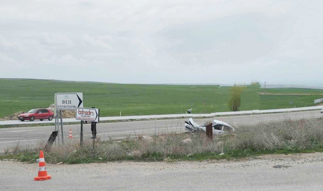 Yozgat’ın Bahadın Beldesi girişinde meydana gelen trafik kazasında 3 kişi