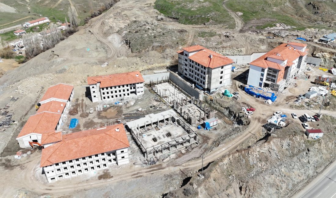 Yozgat’ta yapımı süren Endüstri Meslek Lisesi inşaatı tüm hızıyla devam