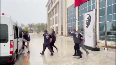 İçişleri Bakanı Ali Yerlikaya, 8 il merkezli gerçekleştirilen geniş çaplı