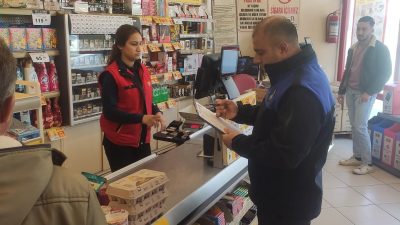 Şefaatli Belediye Başkanı Zeki Bozkurt, zabıta ekiplerinin halkın sağlıklı ve