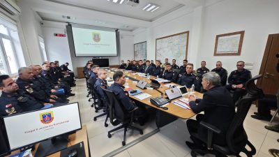 Yozgat Valisi Mehmet Ali Özkan başkanlığında, İl Jandarma Komutanlığı’nda güvenlik