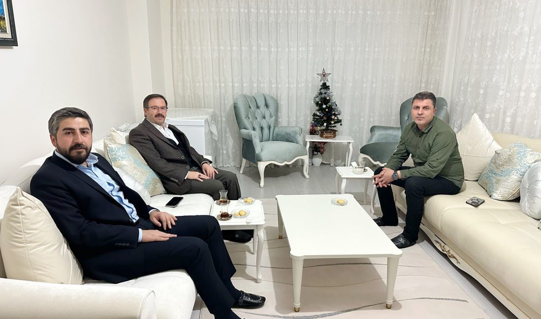 AK Parti Yozgat İl Başkanı Av. Hasan Kandemir, böbrek taşı