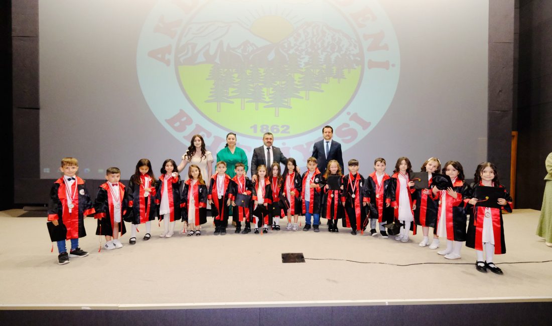 Akdağmadeni Belediyesi’ne bağlı Bizim Ev Kreş ve Gündüz Bakımevi’nde eğitim