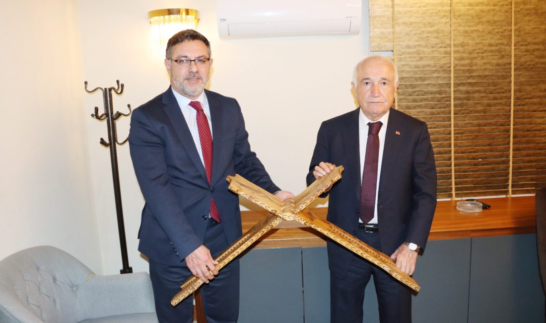 Türkiye Büyük Millet Meclisi eski Başkanı ve Cumhurbaşkanlığı Yüksek İstişare