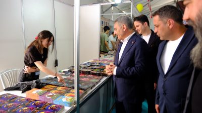 Sorgun’da bu yıl dördüncüsü düzenlenen Kitap Günleri, Şakir Efendi Şehir