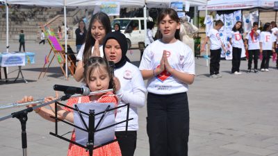 Yozgat Atatürk Anadolu Lisesi tarafından düzenlenen ve öğrencilerin hem eğlenip