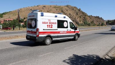 Akdağmadeni ilçesinde meydana gelen trafik kazasında bir kişi hayatını kaybederken,