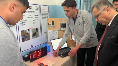 Yozgat İl Millî Eğitim Müdürü İsmail Altınkaynak, beraberinde İl Millî