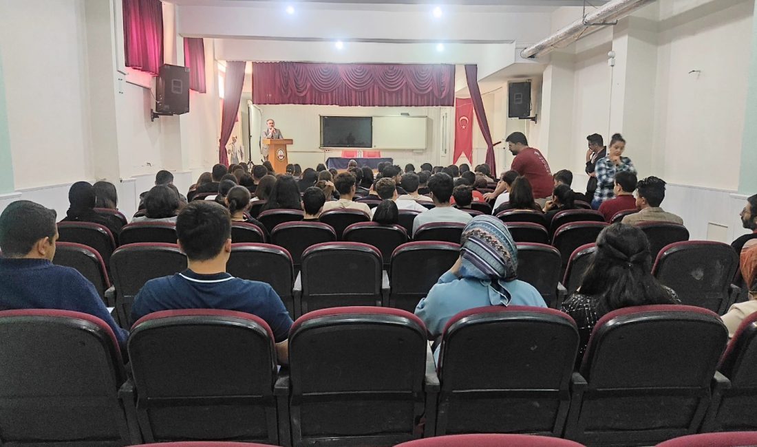 Programına ilk olarak Kaymakamlık ziyaretiyle başlayan İl Müftüsü Gülden, İlçe