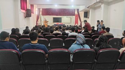 Programına ilk olarak Kaymakamlık ziyaretiyle başlayan İl Müftüsü Gülden, İlçe