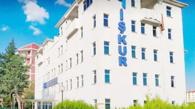 Türkiye İş Kurumu (İŞKUR), ülke genelinde iş arayan vatandaşlara yönelik