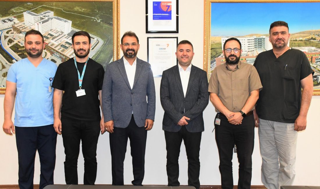 Sağlık ve sosyal hizmet çalışanlarının haklarını savunma ve sahadan gelen