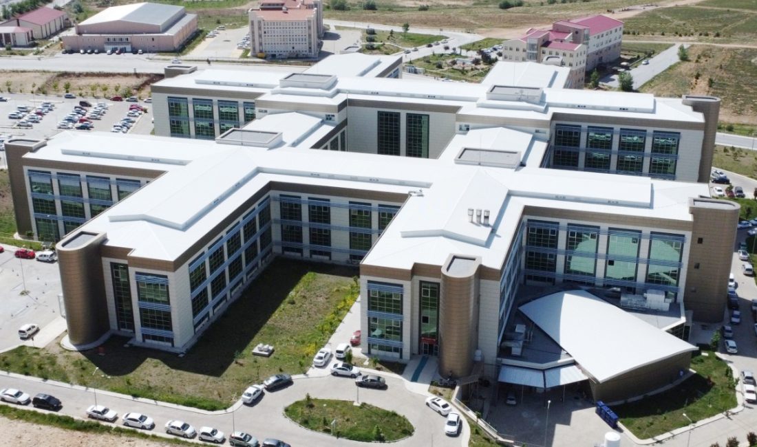 Tıp eğitimi almak isteyen öğrenciler için önemli bir rehber niteliği