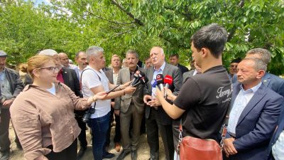 Türkiye Ziraat Odaları Birliği (TZOB) Genel Başkanı Şemsi Bayraktar, Kütahya’da