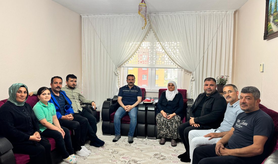 Yozgat Ülkü Ocakları İl Başkanı Fatih Akgül ve yönetim kurulu