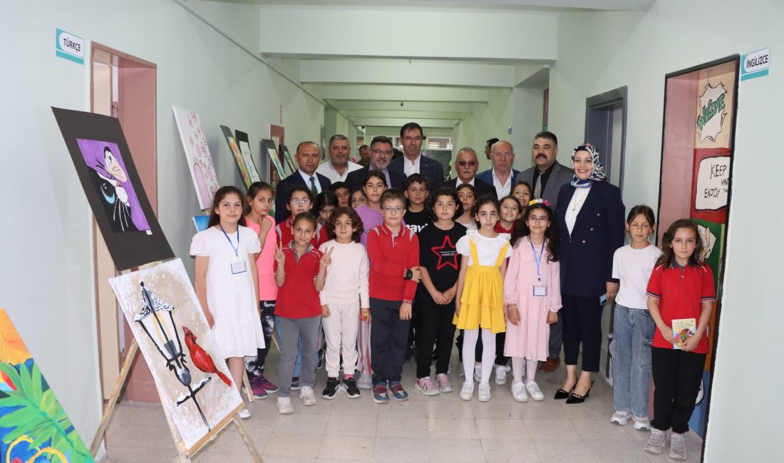 Yerköy Belediye Başkanı Av. Fatih Arslan, beraberinde Belediye Başkan Yardımcısı