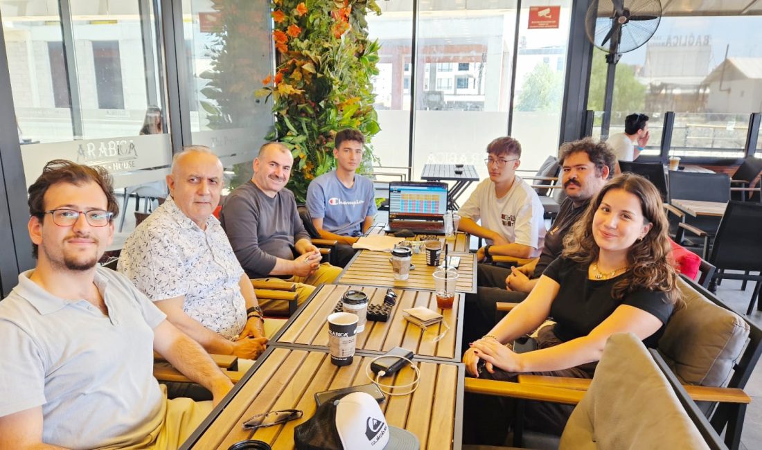 Gençlerin bilimsel ve girişimci yönlerini desteklemeyi amaçlayan “Uluslararası Genç Bilimci,