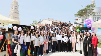 Çekerek'te Atatürk Ortaokulu ve İmam Hatip Ortaokulu öğrencileri tarafından düzenlenen