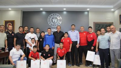 Sivas'ta düzenlenen 10-11-12-13-14 yaş grubu Minikler Grekoromen Türkiye Şampiyonası’na Yozgat
