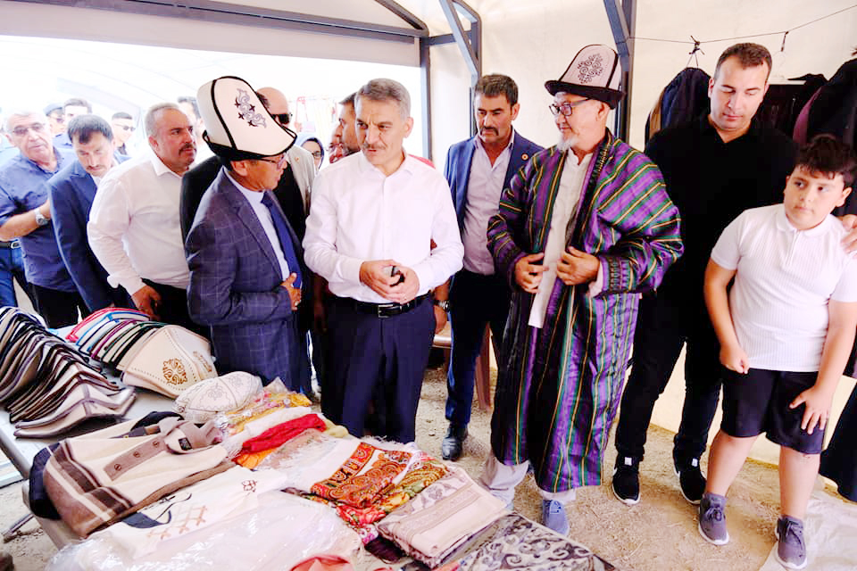 Yozgat’ın Yenifakılı ilçesi, Türk dünyasının birlik ve kardeşliğini simgeleyen anlamlı