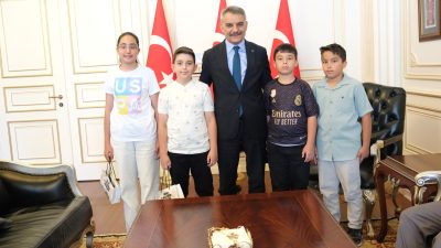 Yozgat Valisi Mehmet Ali Özkan, bursluluk sınavında tam puan alarak