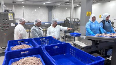 Yozgat Tarım ve Orman İl Müdürü Ömer Şentürk, beraberinde İl