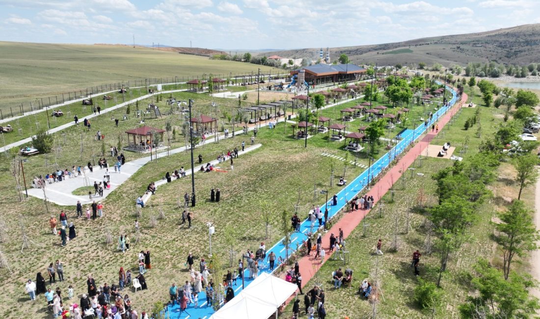 Sorgun Belediyesi, ilçeye kazandırdığı Millet Bahçesi’nin açılışını, anlamlı bir gün