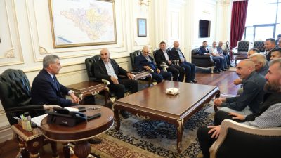 Yozgat’ta çeşitli ilçelere bağlı köy muhtarları, Kurban Bayramı dolayısıyla Yozgat