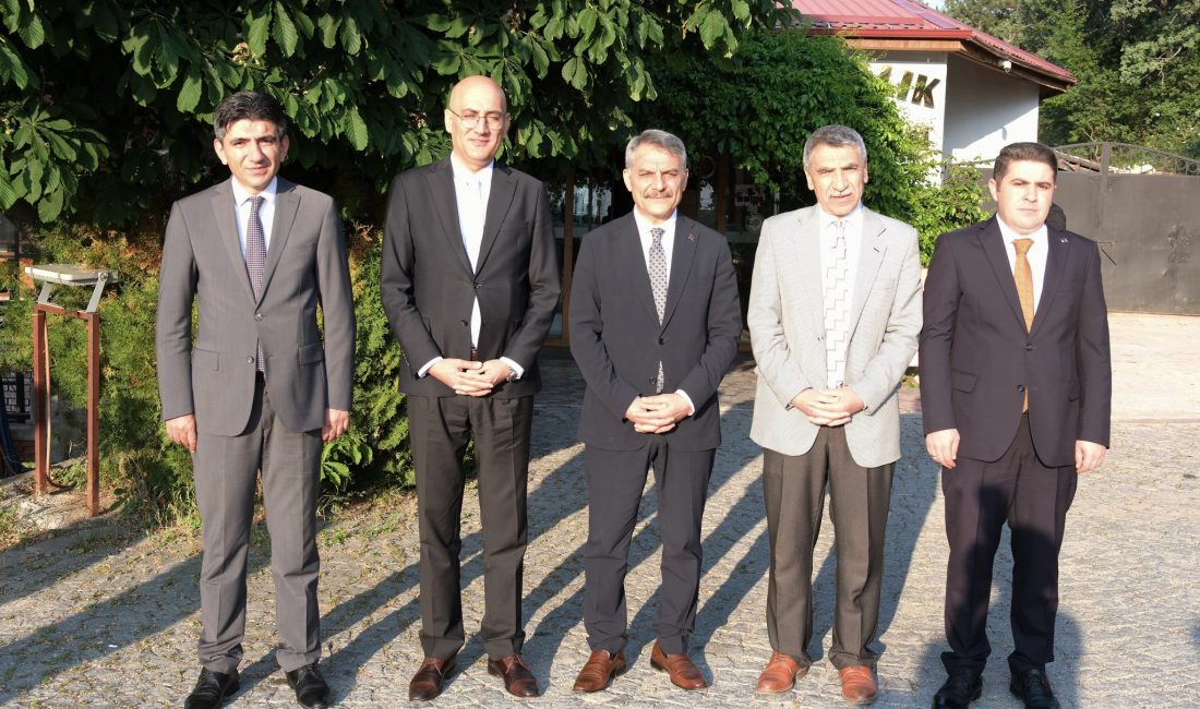 Yozgat Valisi Mehmet Ali Özkan ve eşi Arzu Özkan’ın ev