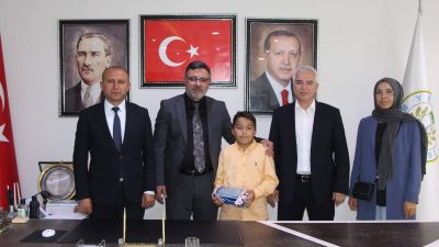 Yerköy Atatürk İmam Hatip Ortaokulu 5. sınıf öğrencisi Ali Deniz, 